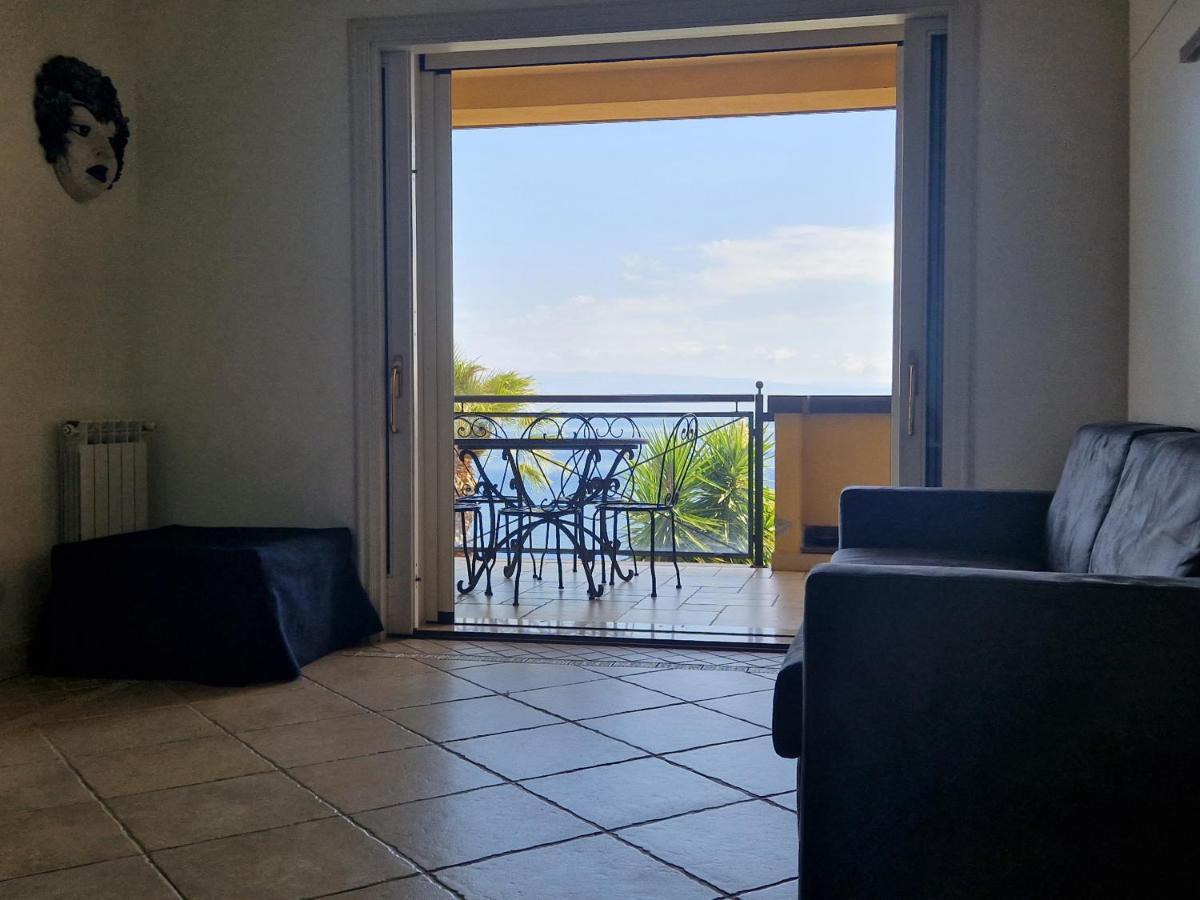 Taormina Bella Vista Apartment In Center With Pool By Taormina Holidays Εξωτερικό φωτογραφία