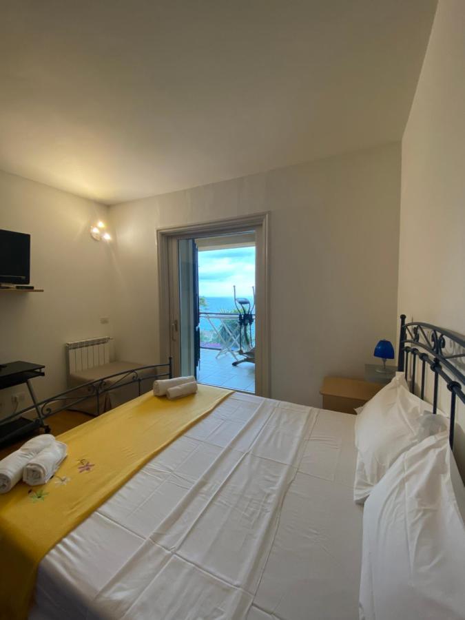 Taormina Bella Vista Apartment In Center With Pool By Taormina Holidays Εξωτερικό φωτογραφία